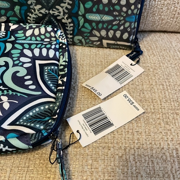 NWT Vera Bradley set Personal Travel Organizer Clutch Case in Blue Island - Picture 10 of 15